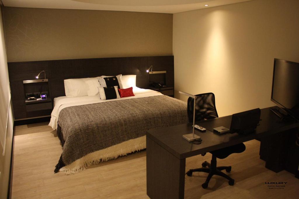 Casa Gaitan Cortes Hotel Богота Стая снимка